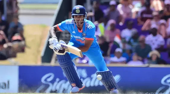 Duleep Trophy final: Tilak shows grit but East Zone edge closer
